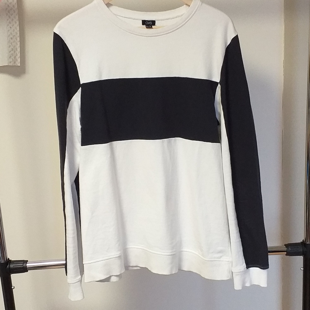 Bicolor minimal cozy sweater